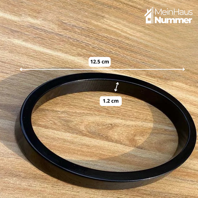 BoldHaus™ | Schwarze Floating Hausnummer