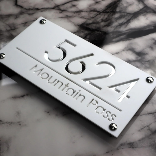StyleHaus | Premium Acryl Hausnummernschild